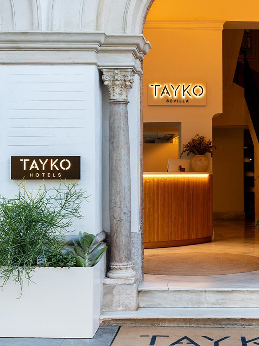 Control de accesos en el hotel Tayko Hotels - ARCON HOSPITALITY